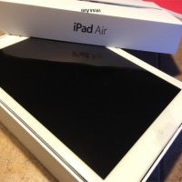 Apple Das neue iPad AIR 4G